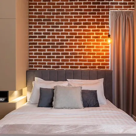 Lägenhet Urban 1br Loft Residences - Modern Comfort In Center