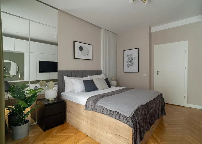 Urban 1br Loft Residences - Modern Comfort In Center Lägenhet