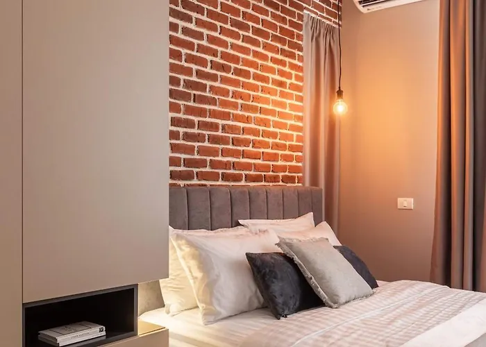 Urban 1br Loft Residences - Modern Comfort In Center Bukarest